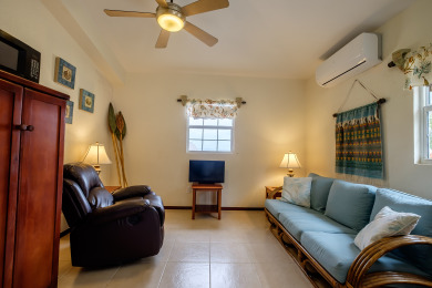  Ad# 20904 lake house for rent on LakeHouseVacations.com, lakehouse, lake home rental, lakehome for rent, vacation, holiday, lodging, lake