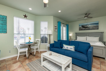 Lake House Padre Retreat CBC188K-Charming Studio Inviting You to The Coast to Relax!, , on Gulf of Mexico - Corpus Christi in Texas - Lakehouse Vacation Rental - Lake Home for rent on LakeHouseVacations.com