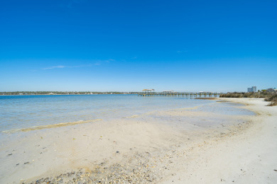  Ad# 21007 lake house for rent on LakeHouseVacations.com, lakehouse, lake home rental, lakehome for rent, vacation, holiday, lodging, lake