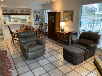 Lake House Awesome 32 condo with tennis court access and a pool! Sleeps 7!, , on Guadalupe River - New Braunfels in Texas - Lakehouse Vacation Rental - Lake Home for rent on LakeHouseVacations.com