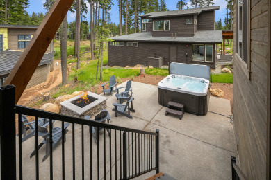 Lake House Luxurious Pet Friendly Home in the Heart of the Resort! Game Room & Hot Tub!, , on Lake Cle Elum in Washington - Lakehouse Vacation Rental - Lake Home for rent on LakeHouseVacations.com