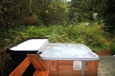 Lake House Mt. Baker Lodging Cabin #34 - Hot Tub, Ping Pong, Frpl, Wifi, Sleeps-8!, , on Nooksack River in Washington - Lakehouse Vacation Rental - Lake Home for rent on LakeHouseVacations.com