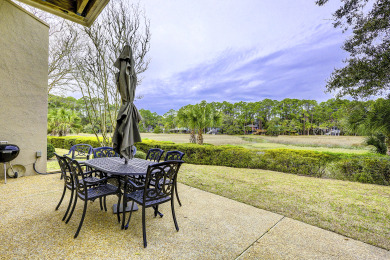 Lake House 258 Stoney Creek. Lovely 3 Bedroom Townhouse in Harbour Town, , on  in South Carolina - Lakehouse Vacation Rental - Lake Home for rent on LakeHouseVacations.com