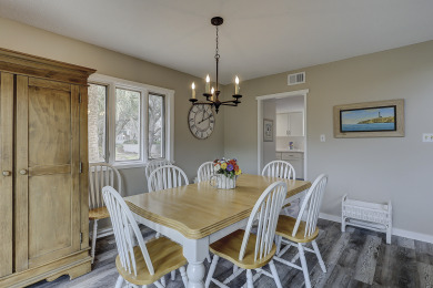 Lake House 258 Stoney Creek. Lovely 3 Bedroom Townhouse in Harbour Town, , on  in South Carolina - Lakehouse Vacation Rental - Lake Home for rent on LakeHouseVacations.com