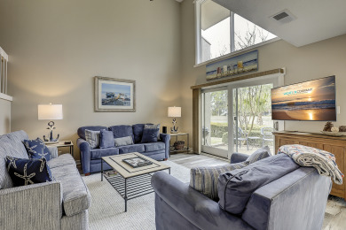 Lake House 258 Stoney Creek. Lovely 3 Bedroom Townhouse in Harbour Town, , on  in South Carolina - Lakehouse Vacation Rental - Lake Home for rent on LakeHouseVacations.com