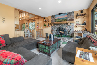 Lake House Boulder Bay wLAKE VIEW & WALK to LAKE! BBQ & backyard! FREE 3rd NIGHT! , , on Big Bear Lake in California - Lakehouse Vacation Rental - Lake Home for rent on LakeHouseVacations.com