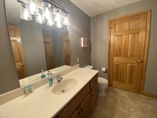 Lake House Witt's Cove Landing - 5bd, 3.5ba, Each of the three full bathrooms offers wide top vanities and new fixtures , on Norris Lake in Tennessee - Lakehouse Vacation Rental - Lake Home for rent on LakeHouseVacations.com