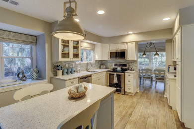 Lake House 300 Evian - Amazing 3 bedroom, 3-bath villa in Shipyard., , on  in South Carolina - Lakehouse Vacation Rental - Lake Home for rent on LakeHouseVacations.com