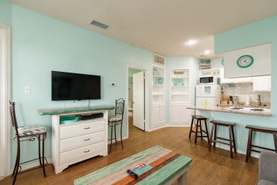  Ad# 21353 lake house for rent on LakeHouseVacations.com, lakehouse, lake home rental, lakehome for rent, vacation, holiday, lodging, lake