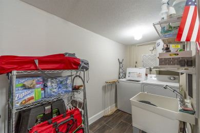  Ad# 21362 lake house for rent on LakeHouseVacations.com, lakehouse, lake home rental, lakehome for rent, vacation, holiday, lodging, lake