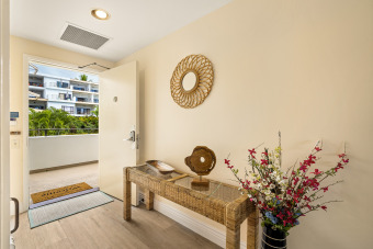 Lake House Royal Sea Cliff#406 Luxury 4th Floor Unit with Amazing Ocean View! **NEW!**, , on  in Hawaii - Lakehouse Vacation Rental - Lake Home for rent on LakeHouseVacations.com