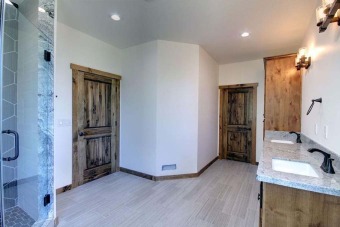 Lake House HOT TUB! 5 STAR LUXURY CABIN Close to Lake, Slopes, & Village! FREE 3rd NIGHT, , on Big Bear Lake in California - Lakehouse Vacation Rental - Lake Home for rent on LakeHouseVacations.com