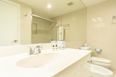 Lake House Bright & Spacious Condo with Breathtaking Bay Views + WiFi, , on Atlantic Ocean - Sunny Isles Beach in Florida - Lakehouse Vacation Rental - Lake Home for rent on LakeHouseVacations.com