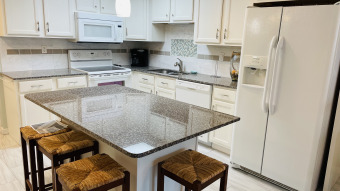 Lake House Gulfstream 201-Beachfront, Two Bedroom W Endless Updates & Beautiful Views, , on Gulf of Mexico - Corpus Christi in Texas - Lakehouse Vacation Rental - Lake Home for rent on LakeHouseVacations.com