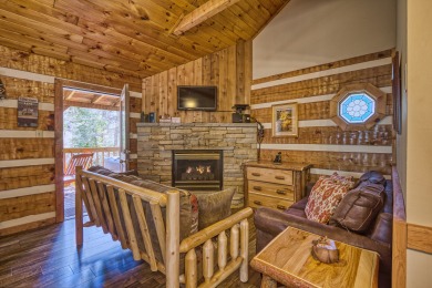 Lake House Don't Rush, Just Relax in This Gatlinburg Cabin! - Cozy Retreat for Two, , on West Prong Little Pigeon River - Gatlinburg in Tennessee - Lakehouse Vacation Rental - Lake Home for rent on LakeHouseVacations.com