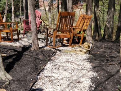 Lake House Paw-fect Getaway for You and Your Furry Friend! Cozy Gatlinburg Cabin for Two, , on West Prong Little Pigeon River - Gatlinburg in Tennessee - Lakehouse Vacation Rental - Lake Home for rent on LakeHouseVacations.com