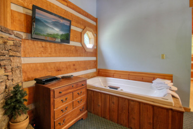 Lake House Weave Your Perfect Romantic Smoky Mountain Getaway!, , on West Prong Little Pigeon River - Gatlinburg in Tennessee - Lakehouse Vacation Rental - Lake Home for rent on LakeHouseVacations.com
