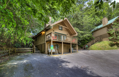 Lake House Find Your Inner Peace (and a Hot Tub!) in Gatlinburg Tranquil Cabin, , on West Prong Little Pigeon River - Gatlinburg in Tennessee - Lakehouse Vacation Rental - Lake Home for rent on LakeHouseVacations.com