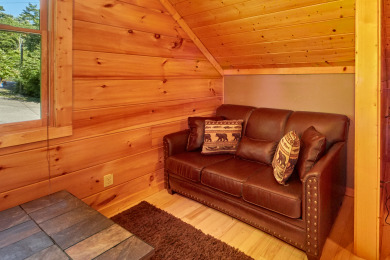 Lake House A Grand View Lodge Your Majestic Mountain Escape with Unforgettable Views!, , on West Prong Little Pigeon River - Gatlinburg in Tennessee - Lakehouse Vacation Rental - Lake Home for rent on LakeHouseVacations.com