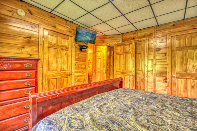 Lake House Redneck Ritz Where Rustic Meets Ritzy in the Smokies!, , on West Prong Little Pigeon River - Gatlinburg in Tennessee - Lakehouse Vacation Rental - Lake Home for rent on LakeHouseVacations.com