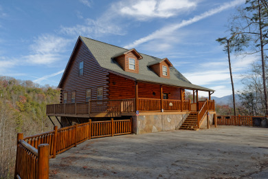 Lake House Redneck Ritz Where Rustic Meets Ritzy in the Smokies!, , on West Prong Little Pigeon River - Gatlinburg in Tennessee - Lakehouse Vacation Rental - Lake Home for rent on LakeHouseVacations.com