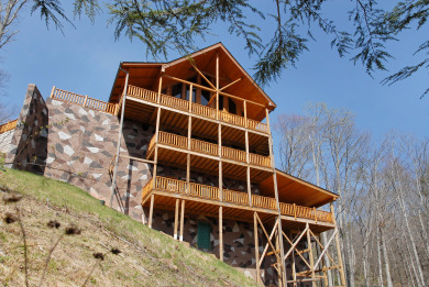Lake House Splash Mansion It's Time to Make a Splash in the Smokies!, , on West Prong Little Pigeon River - Gatlinburg in Tennessee - Lakehouse Vacation Rental - Lake Home for rent on LakeHouseVacations.com