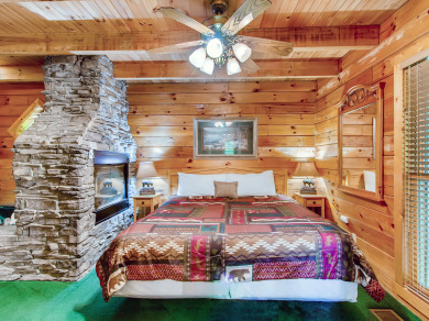  Ad# 21598 lake house for rent on LakeHouseVacations.com, lakehouse, lake home rental, lakehome for rent, vacation, holiday, lodging, lake