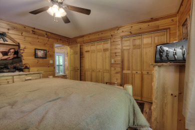  Ad# 21600 lake house for rent on LakeHouseVacations.com, lakehouse, lake home rental, lakehome for rent, vacation, holiday, lodging, lake