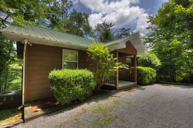  Ad# 21600 lake house for rent on LakeHouseVacations.com, lakehouse, lake home rental, lakehome for rent, vacation, holiday, lodging, lake