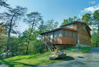 Lake House Have a Gobble-ly Wild Time in the Smoky Mountains!, , on Douglas Lake in Tennessee - Lakehouse Vacation Rental - Lake Home for rent on LakeHouseVacations.com