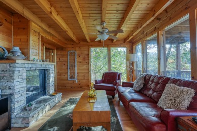  Ad# 21615 lake house for rent on LakeHouseVacations.com, lakehouse, lake home rental, lakehome for rent, vacation, holiday, lodging, lake