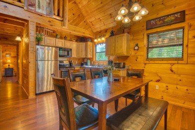  Ad# 21616 lake house for rent on LakeHouseVacations.com, lakehouse, lake home rental, lakehome for rent, vacation, holiday, lodging, lake