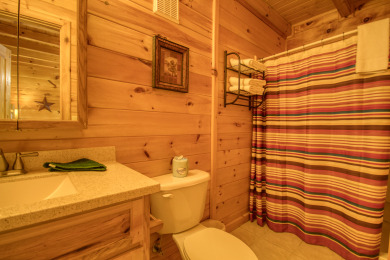  Ad# 21616 lake house for rent on LakeHouseVacations.com, lakehouse, lake home rental, lakehome for rent, vacation, holiday, lodging, lake