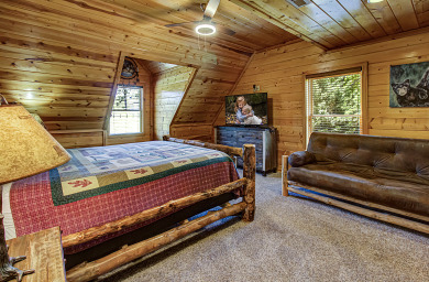  Ad# 21622 lake house for rent on LakeHouseVacations.com, lakehouse, lake home rental, lakehome for rent, vacation, holiday, lodging, lake