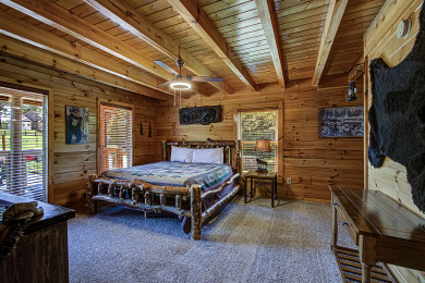  Ad# 21622 lake house for rent on LakeHouseVacations.com, lakehouse, lake home rental, lakehome for rent, vacation, holiday, lodging, lake