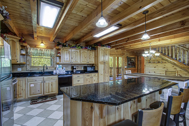  Ad# 21622 lake house for rent on LakeHouseVacations.com, lakehouse, lake home rental, lakehome for rent, vacation, holiday, lodging, lake
