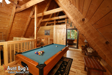 Lake House A Secluded Retreat Your Tranquil Smoky Mountain Hideaway!, , on West Prong Little Pigeon River in Tennessee - Lakehouse Vacation Rental - Lake Home for rent on LakeHouseVacations.com