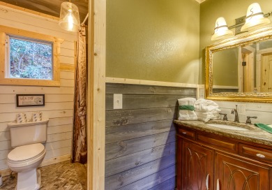  Ad# 21628 lake house for rent on LakeHouseVacations.com, lakehouse, lake home rental, lakehome for rent, vacation, holiday, lodging, lake