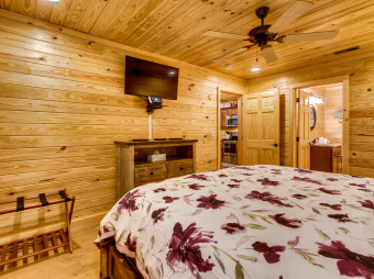 Lake House New Pigeon Forge Log Cabin with River views, Wifi, King Bed suite!, , on  in Tennessee - Lakehouse Vacation Rental - Lake Home for rent on LakeHouseVacations.com