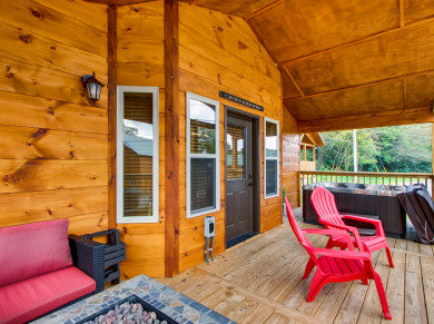 Lake House River Romance Let Love Flow in Your Smoky Mountain Getaway!, , on West Prong Little Pigeon River in Tennessee - Lakehouse Vacation Rental - Lake Home for rent on LakeHouseVacations.com