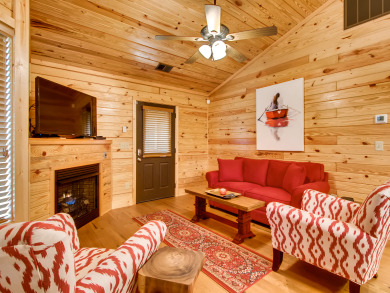 Lake House River Romance Let Love Flow in Your Smoky Mountain Getaway!, , on West Prong Little Pigeon River in Tennessee - Lakehouse Vacation Rental - Lake Home for rent on LakeHouseVacations.com