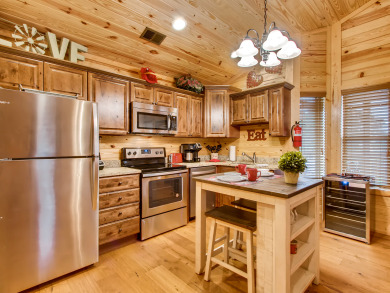 Lake House River Romance Let Love Flow in Your Smoky Mountain Getaway!, , on West Prong Little Pigeon River in Tennessee - Lakehouse Vacation Rental - Lake Home for rent on LakeHouseVacations.com