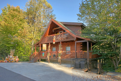 Lake House Boulder Bear Lodge Your Rock-Solid Smoky Mountain Retreat!, , on West Prong Little Pigeon River in Tennessee - Lakehouse Vacation Rental - Lake Home for rent on LakeHouseVacations.com