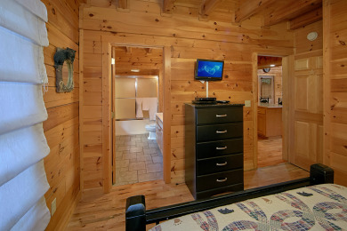 Lake House Boulder Bear Lodge Your Rock-Solid Smoky Mountain Retreat!, , on West Prong Little Pigeon River in Tennessee - Lakehouse Vacation Rental - Lake Home for rent on LakeHouseVacations.com