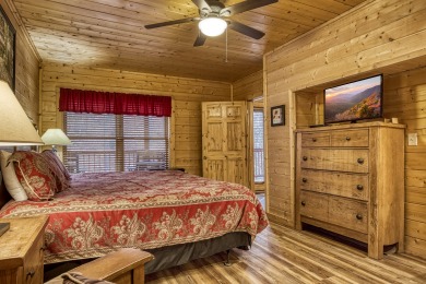 Lake House Whispering Creek Listen to the Sounds of Serenity in the Smokies!, , on West Prong Little Pigeon River in Tennessee - Lakehouse Vacation Rental - Lake Home for rent on LakeHouseVacations.com