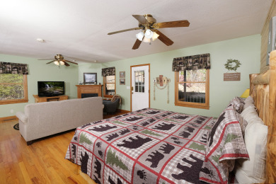  Ad# 21639 lake house for rent on LakeHouseVacations.com, lakehouse, lake home rental, lakehome for rent, vacation, holiday, lodging, lake