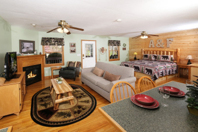  Ad# 21639 lake house for rent on LakeHouseVacations.com, lakehouse, lake home rental, lakehome for rent, vacation, holiday, lodging, lake
