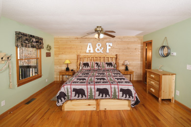  Ad# 21639 lake house for rent on LakeHouseVacations.com, lakehouse, lake home rental, lakehome for rent, vacation, holiday, lodging, lake