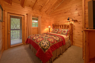 Lake House Whispering Waters Hear the Call of Relaxation in the Smokies!, , on West Prong Little Pigeon River in Tennessee - Lakehouse Vacation Rental - Lake Home for rent on LakeHouseVacations.com