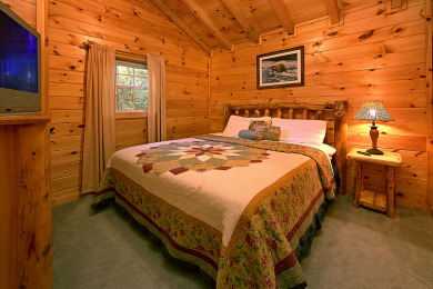Lake House Whispering Waters Hear the Call of Relaxation in the Smokies!, , on West Prong Little Pigeon River in Tennessee - Lakehouse Vacation Rental - Lake Home for rent on LakeHouseVacations.com